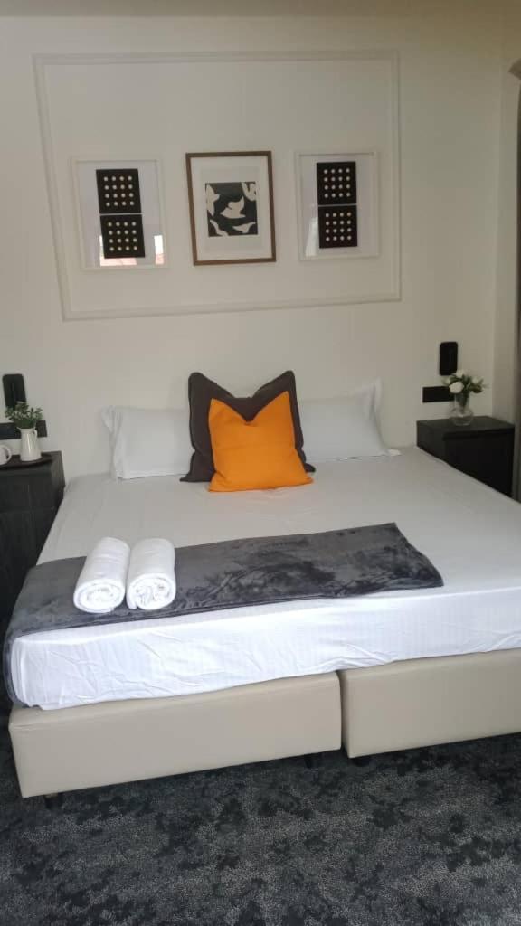 Khách sạn 545 Residences - Extended Property-- Min 6 Nights Singapore